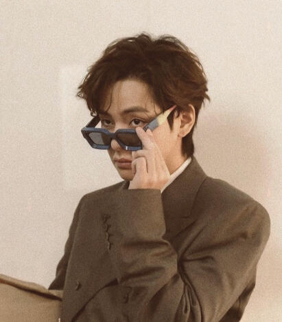 kim taehyung